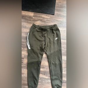 Olive Nike tech suit size Large